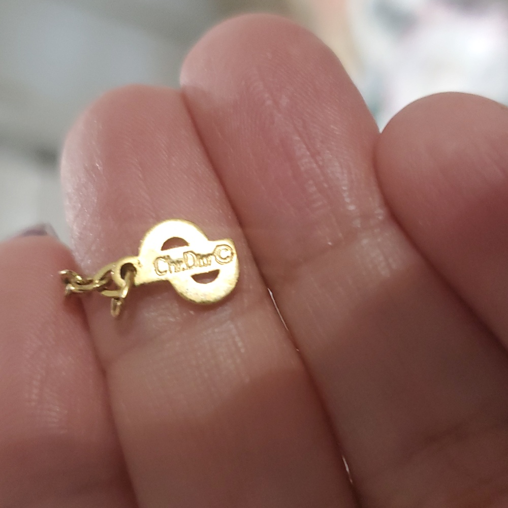 🇨🇵Christian Dior Logo Pendant Gold Pladed Necklace - Picture 14 of 15